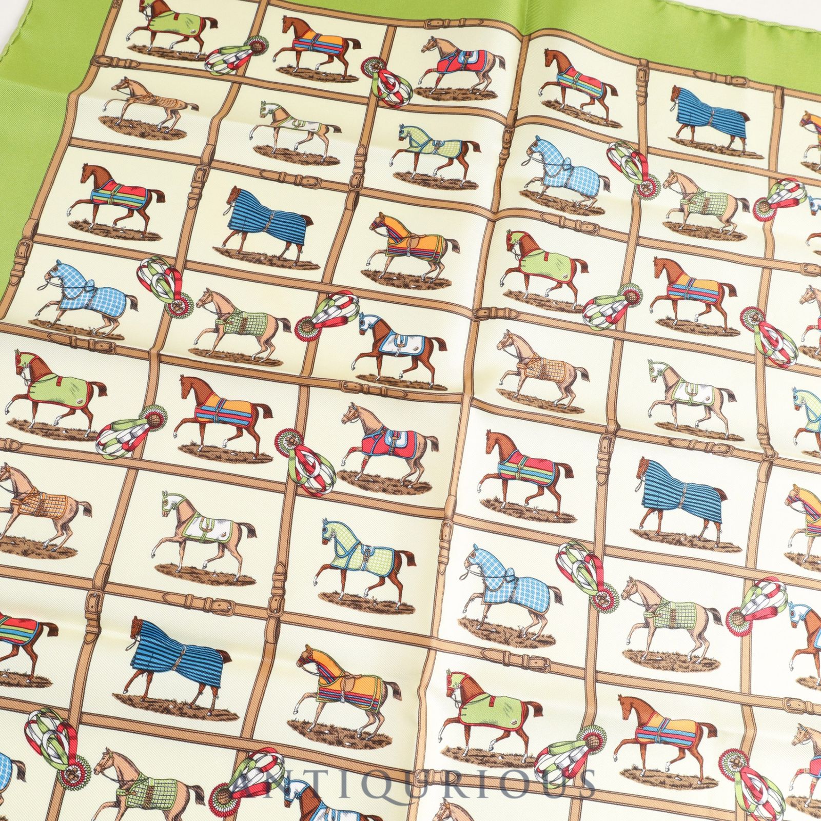 エルメス スカーフ カレ45 パドックにいる48頭の馬 SILK100% - メルカリ