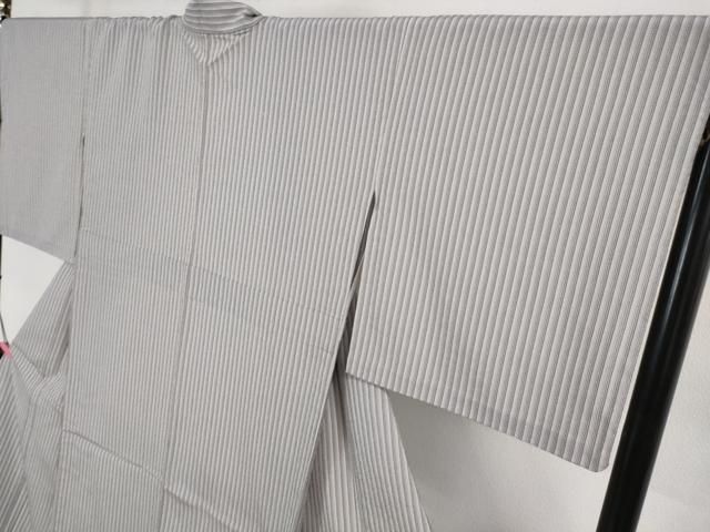 平和屋本店□極上 本場結城紬 重要無形文化財 80亀甲 雲取り花模様 奥