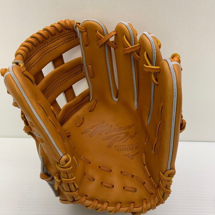 中古品 ミズノ MIZUNO ミズノプロ プレミアムセレクション オーダー硬式 内野手用グローブ 5711 中古品 ミズノ MIZUNO ミズノプロ プレミアムセレクション