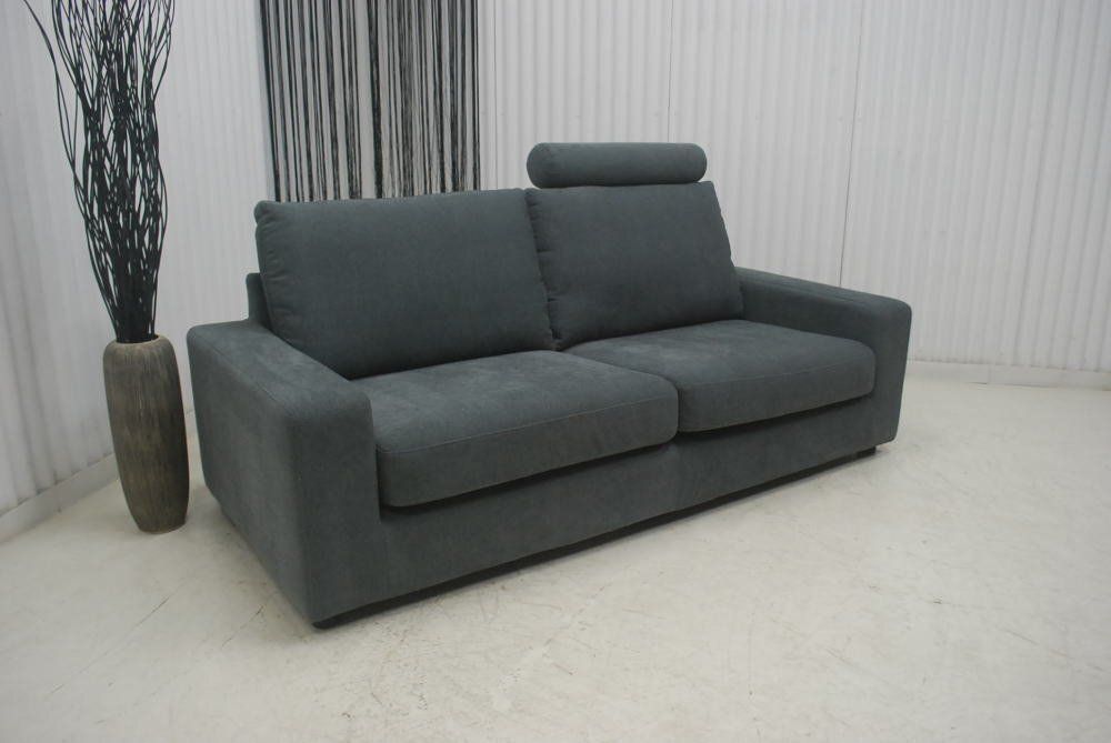 アウトレット 現品限り 一部 大 スタイリッシュモダン グレイ ３人掛け 3Ｐ ソファー ファブリック 布製 250214-カイチ3ｐ NEXPOTALLINN_EU