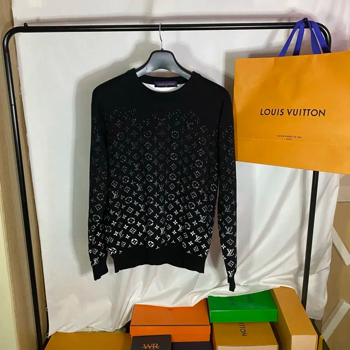 LOUIS VUITTON モノグラムデグラデクルーネック 【公式通販】 送料込
