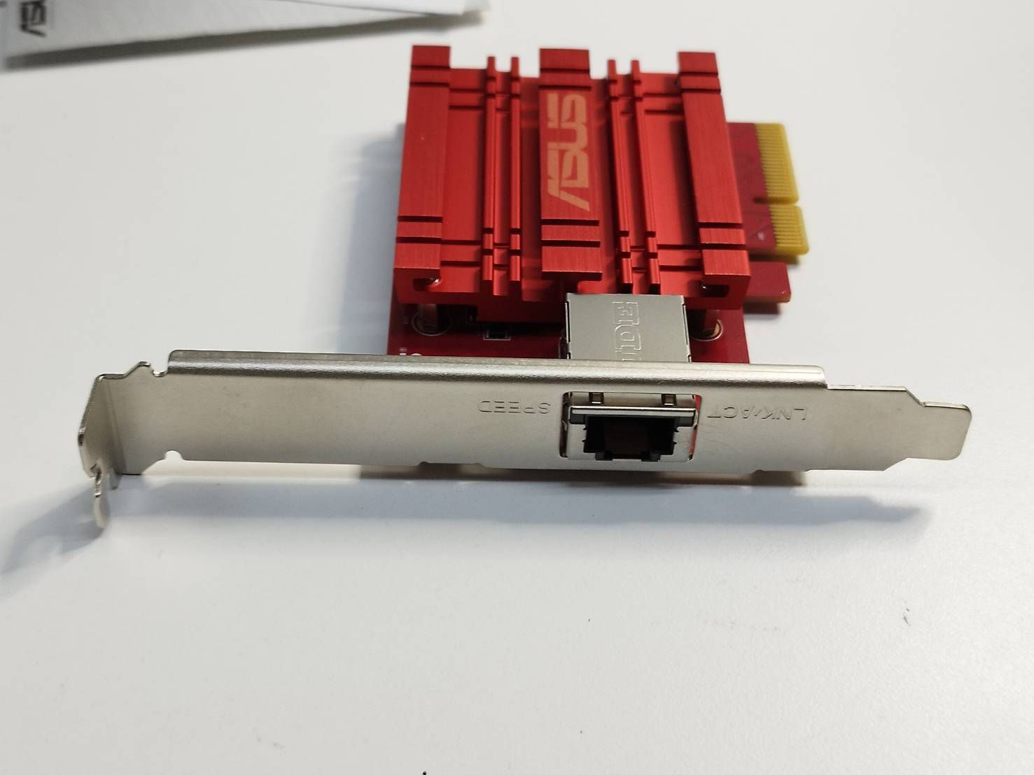 ASUS