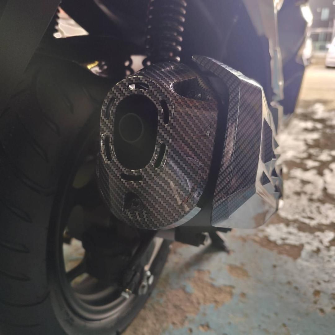新型PCX(JK05/KF47)NEMOマフラーエンドキャップカーボン色