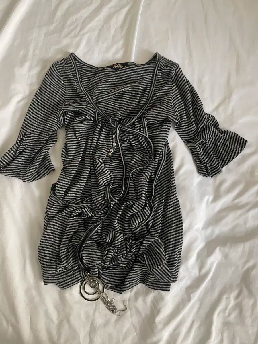 ヴィンテージ ギャル ボーダー柄 パンプキンフィット トップス ONE PIECE