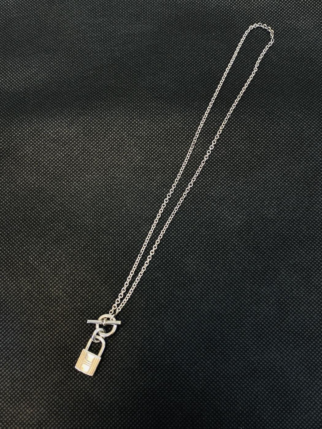 HERMES エルメス アミュレット ケリー カデナ ペンダント