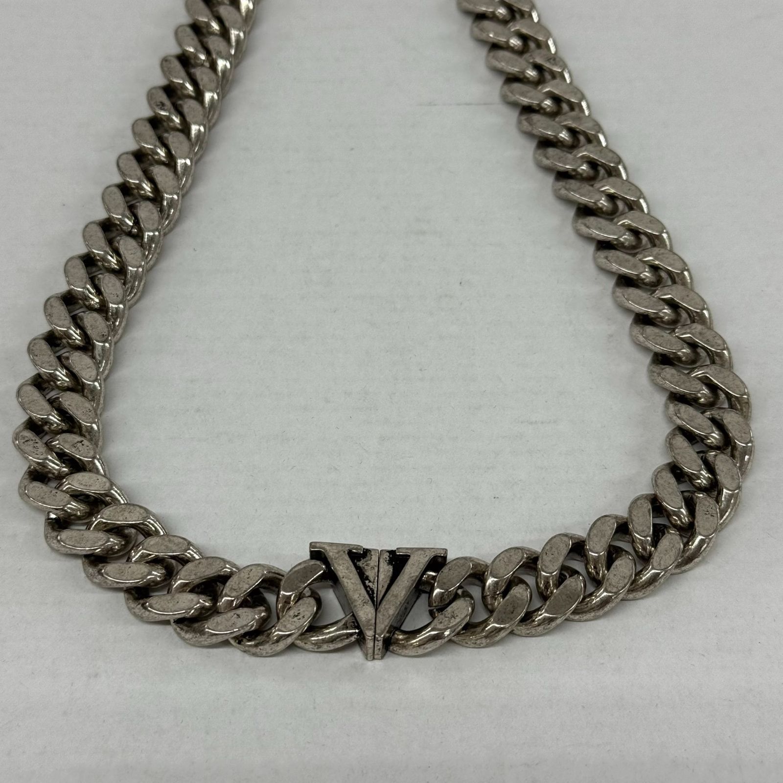 BUFF】フェザーネックレス シルバー系 アクセサリー ネックレス