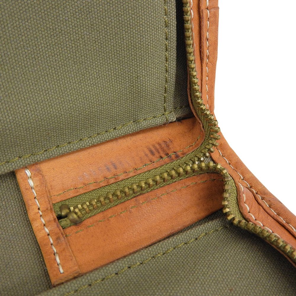 ドキュメントバッグ