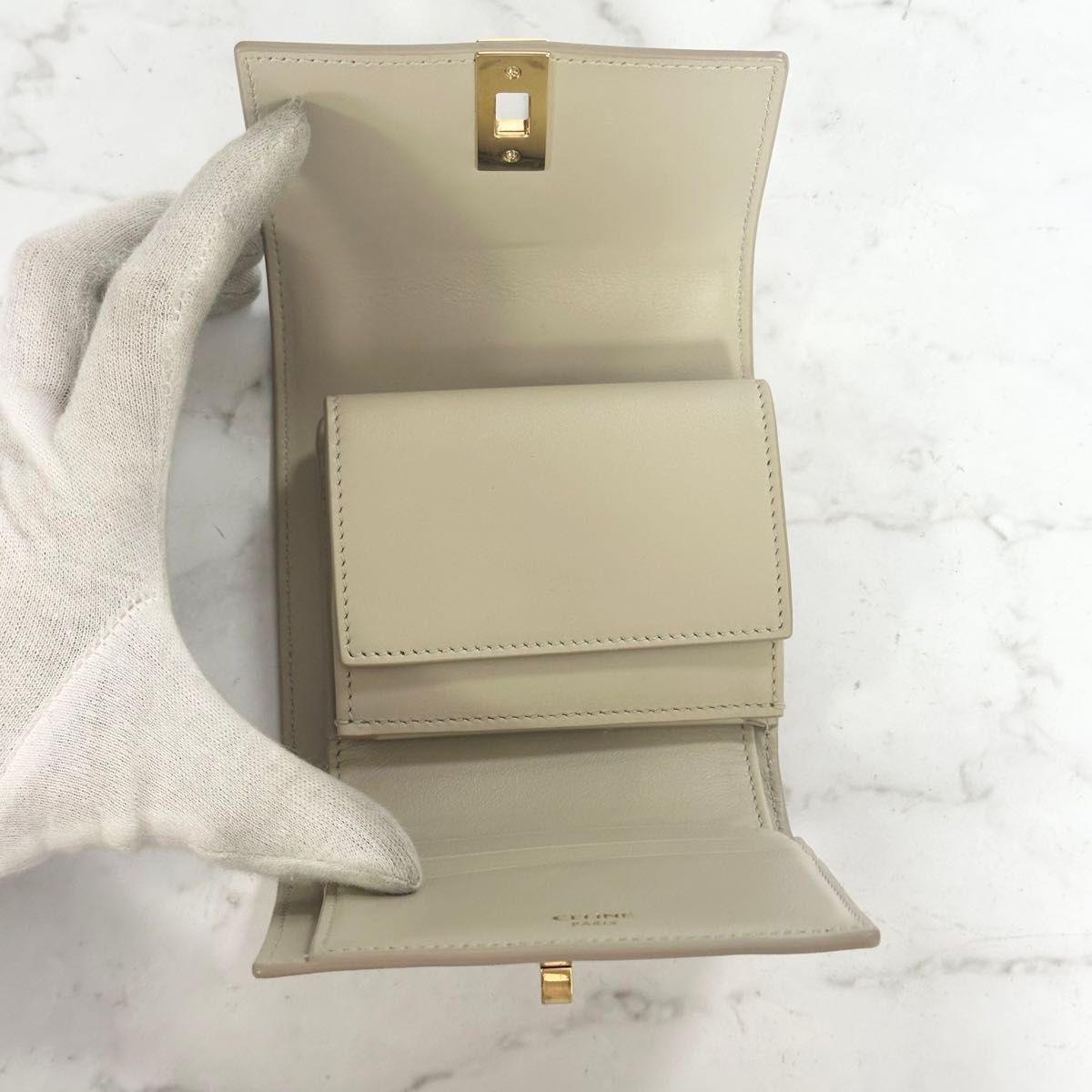 CELINE セリーヌ 三つ折り財布 コンパクト財布 16 セーズ オフホワイト 