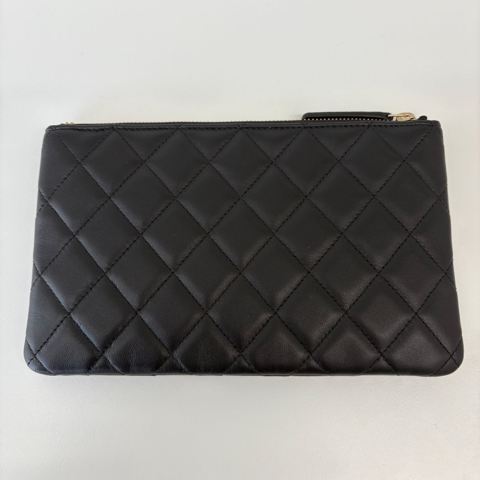 CHANEL シャネル マトラッセ クラッチバッグ ポーチ ラムスキン