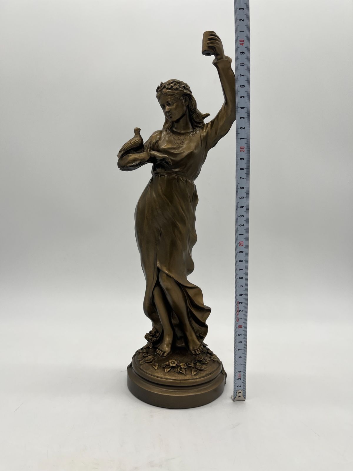 E◆美女像　ブロンズ　置物　刻印あり　銅製　美品　彫刻　庭園　傷なし　49cm E◇美女像 ブロンズ 置物 刻印あり 銅製 美品 彫刻 庭園 傷なし 49cm