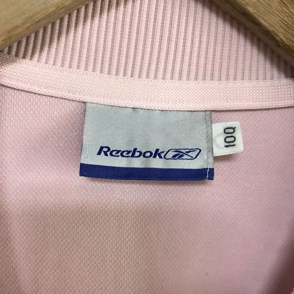Reebok(リーボック) ユニーク ピンク トラックジャージ イッシュ