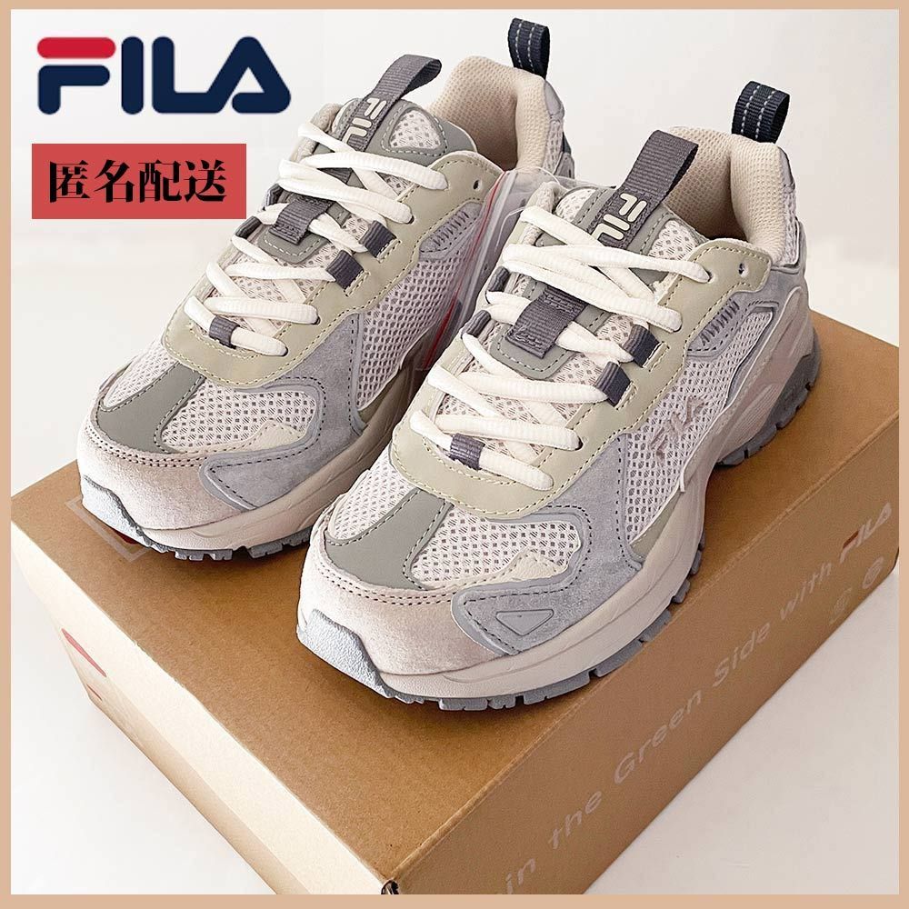 FILA FIRECRACKER フィラ ファイヤークラッカースニーカー韓国で人気モデル！ - メルカリ