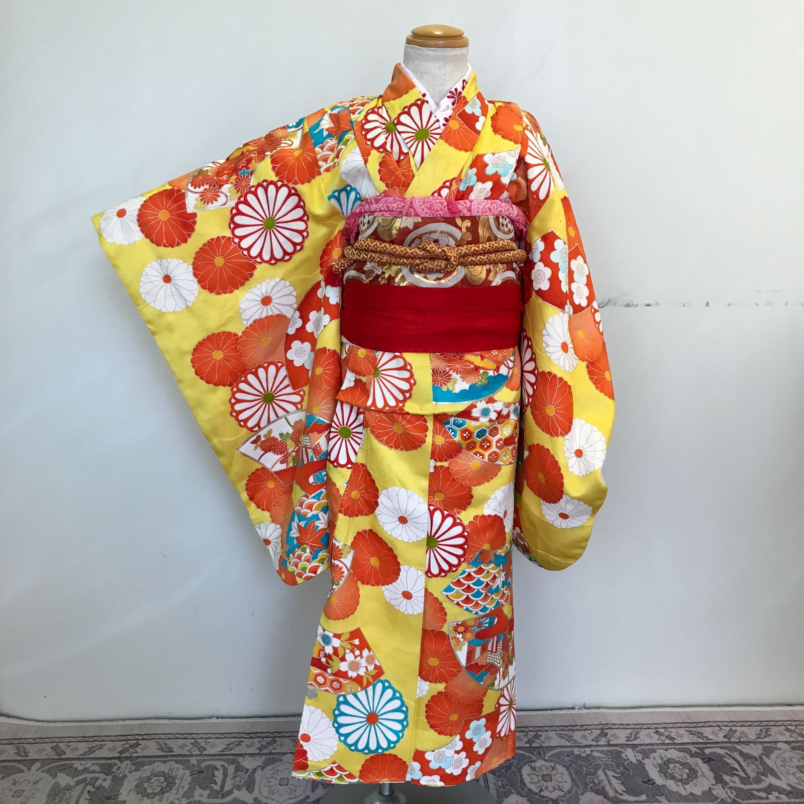 七五三 3歳女の子着物 黄色 半襦袢 帯セット 帯揚げ帯締め付き セミアンティーク きもの猫田 T344