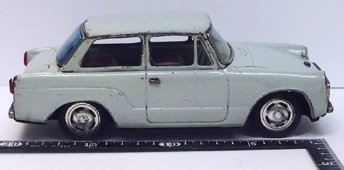 BANDAI - 萬代屋【トヨタ パブリカ 黄緑】ブリキ ミニチュア自動車ミニカー【本体のみ】 BANDAI - 萬代屋【トヨタ パブリカ 黄緑】ブリキ ミニチュア