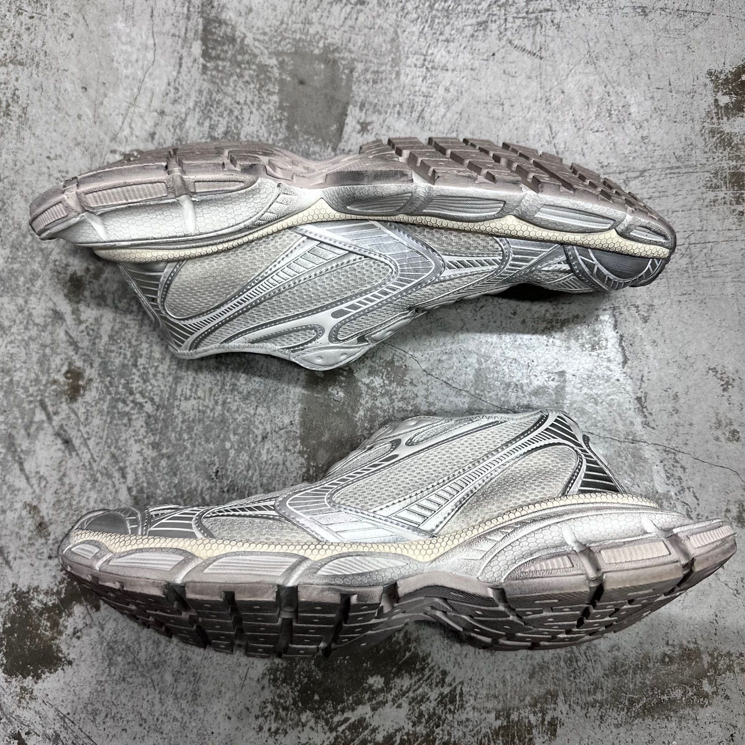 BALENCIAGA バレンシアガ ロゴ スリッポン スニーカー 関税送込 wine-king_2777100000054061
