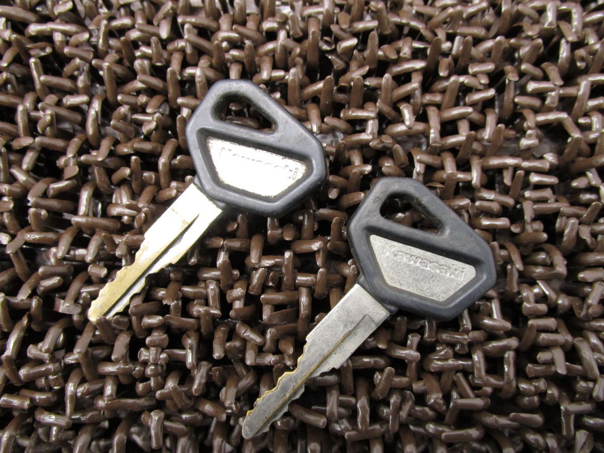 タンクキャップ ZRT10C