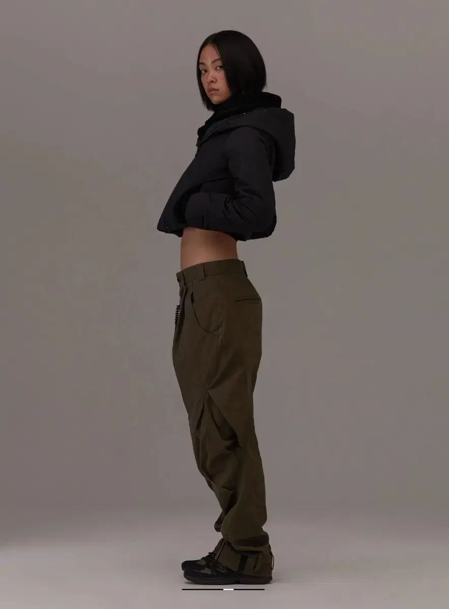 HYEIN SEO カーゴパンツ カーキ Hyein Seo - ウォッシュド カーゴパンツ | HBX - ハイプビースト