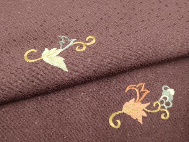 平和屋着物○訪問着 総刺繍 葡萄唐草文 紫鳶色 金糸 正絹 逸品 未使用