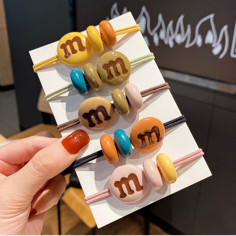 5本セット】mチョコ ヘアゴム 5色セット m&m マーブルチョコ 髪ゴム かわいい カラフル ブレスレット 5個入り プチプラ まとめ売り -  メルカリ