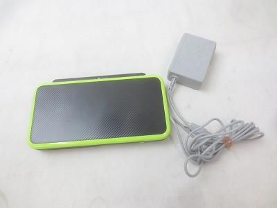 ゲーム ニンテンドー3DS LL 本体 JAN-001 ブラック×ライム 動作品 充電器付き