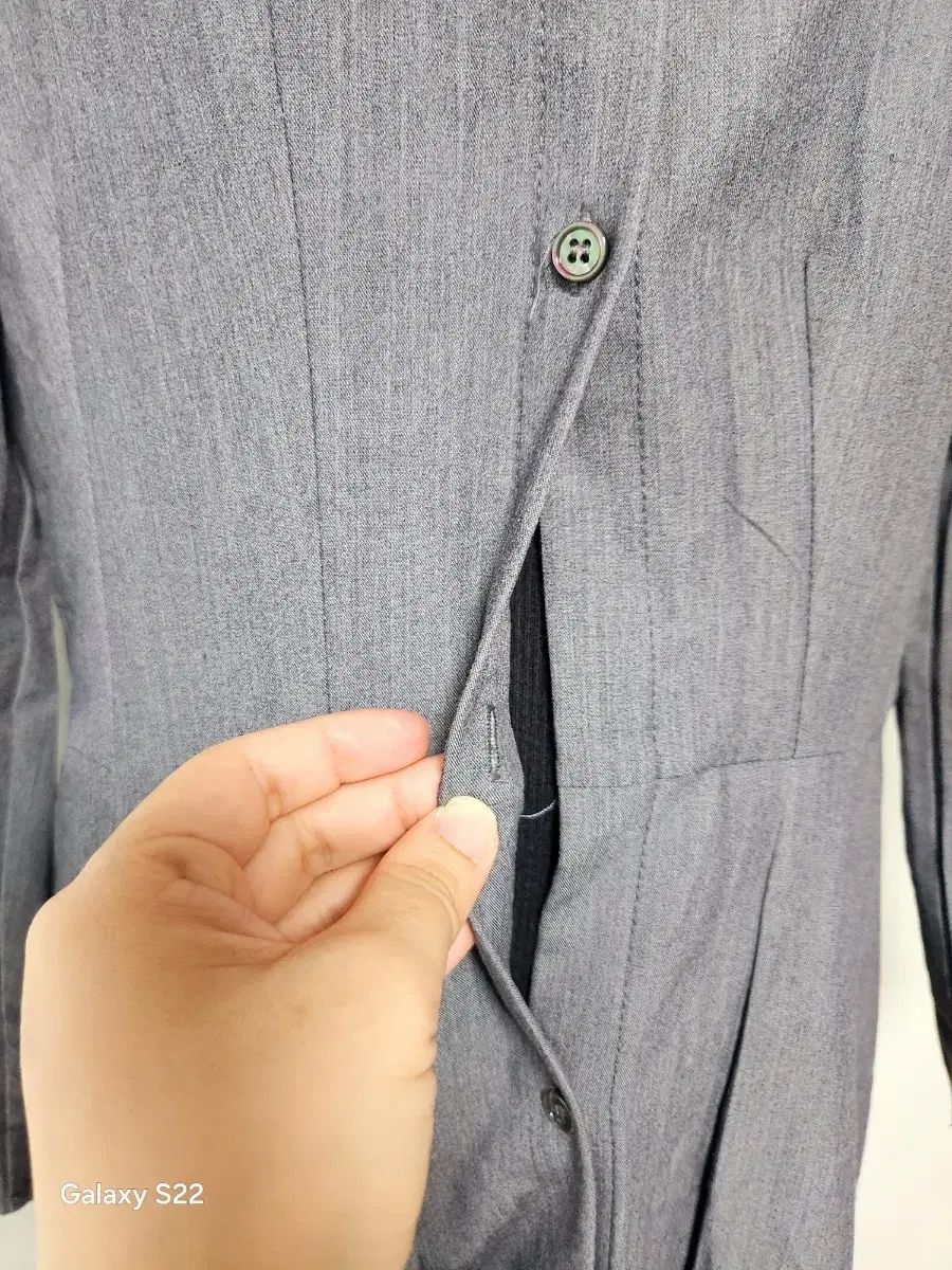 高価なドレス