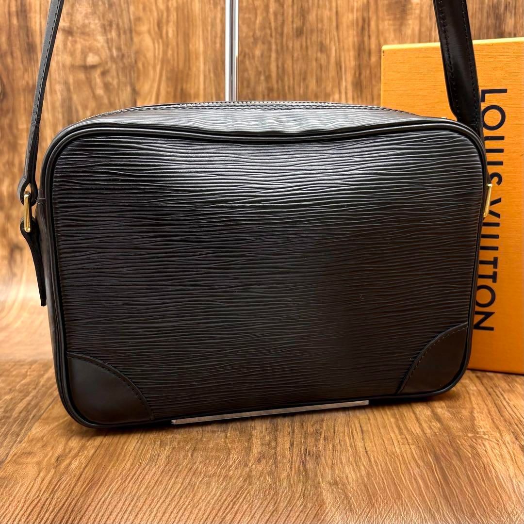 ⛄️極美品⛄️ルイヴィトン エピ トロカデロ24 ナイル ショルダー 