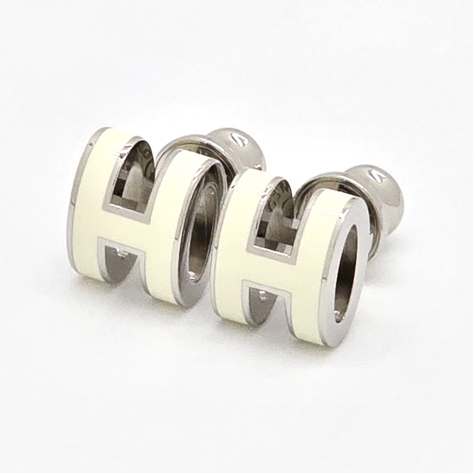 エルメス ミニポップH ピアス ホワイト ポップH ピアス ブラン