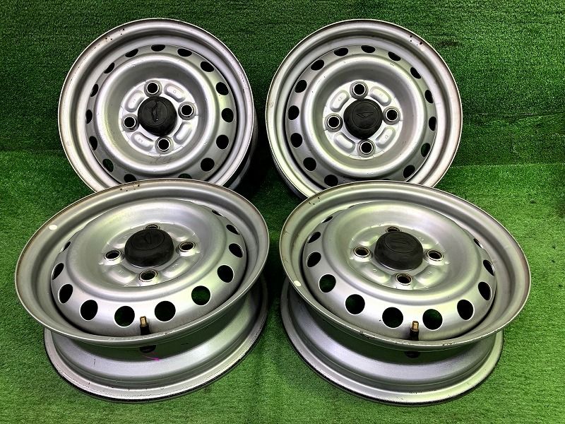 ダイハツ DAIHATSU 純正 ダイハツ純正 S700V ハイゼットカーゴ 12ｲﾝﾁ 4.00B 4穴 4本 100