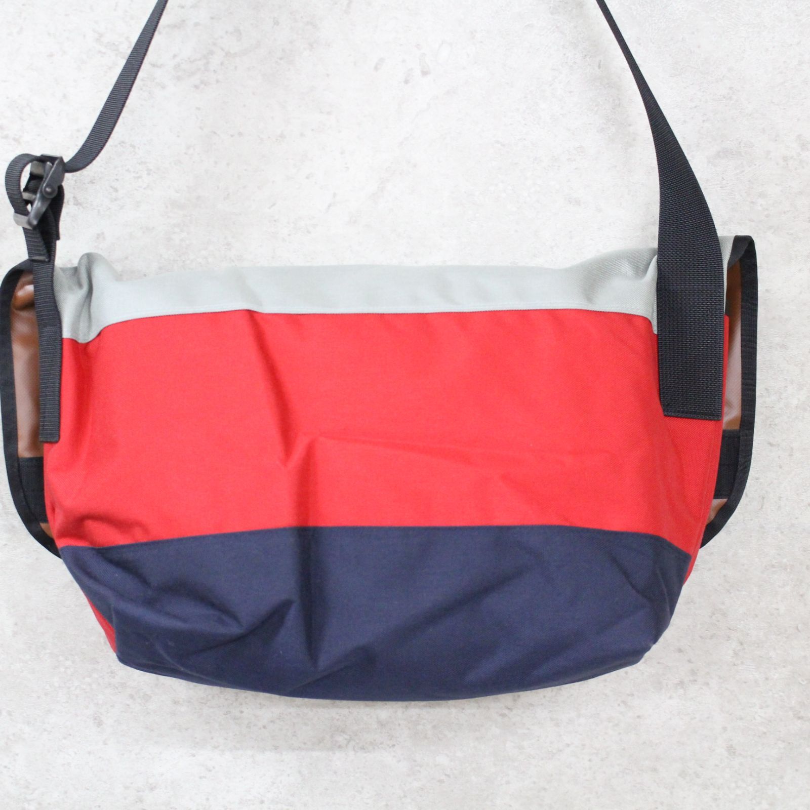 S888)CRANK メッセンジャーバッグ カスタムバッグ クランク