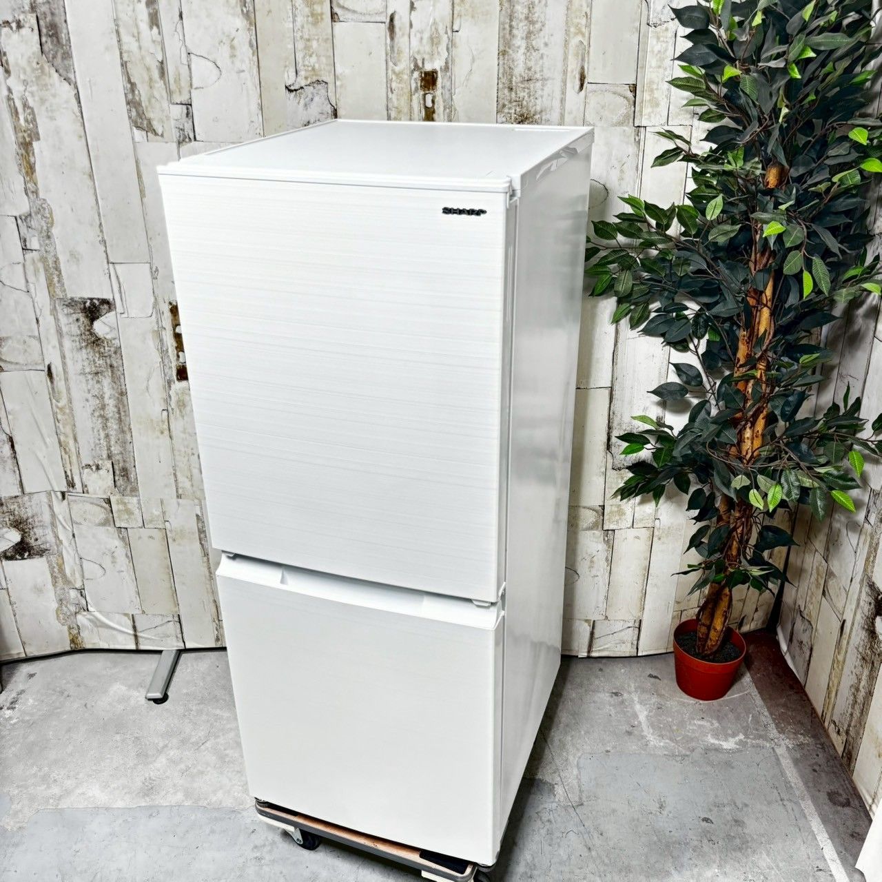 ノンフロン冷凍冷蔵庫 152L