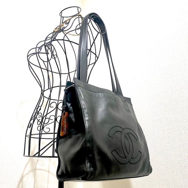 CHANEL シャネル ショルダーバッグ トート ラムスキン ココマーク