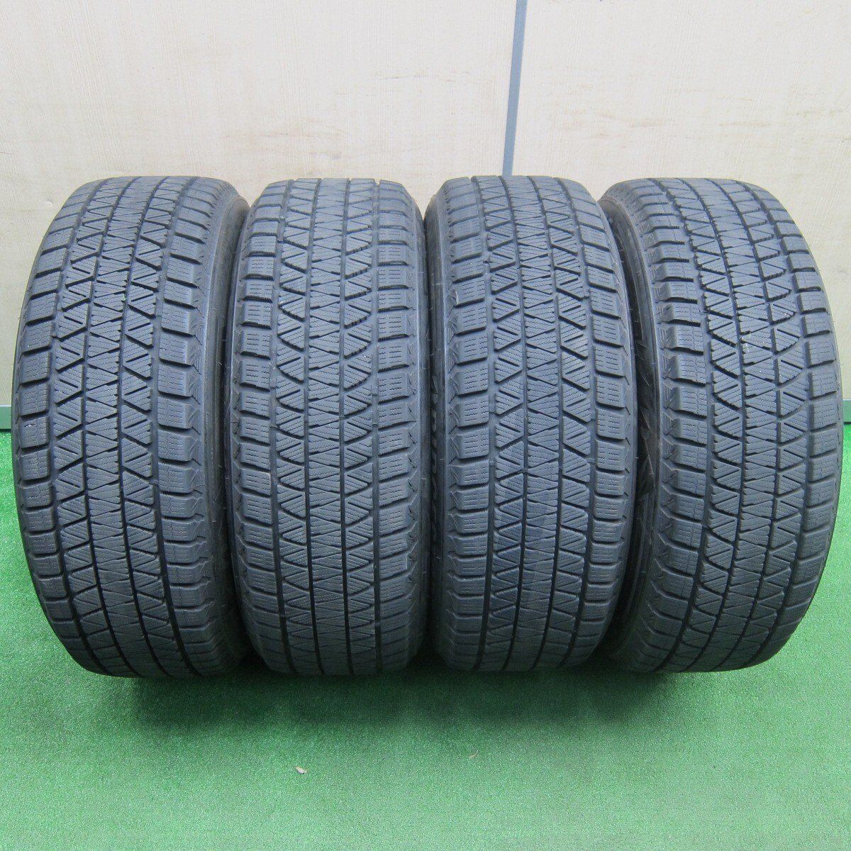 バリ溝!23年!キレイ!9分☆ボルボ 等 EUROTECH 235/60R18 バリ溝!23年!キレイ!9分☆ボルボ 等 EUROTECH 235/60R18