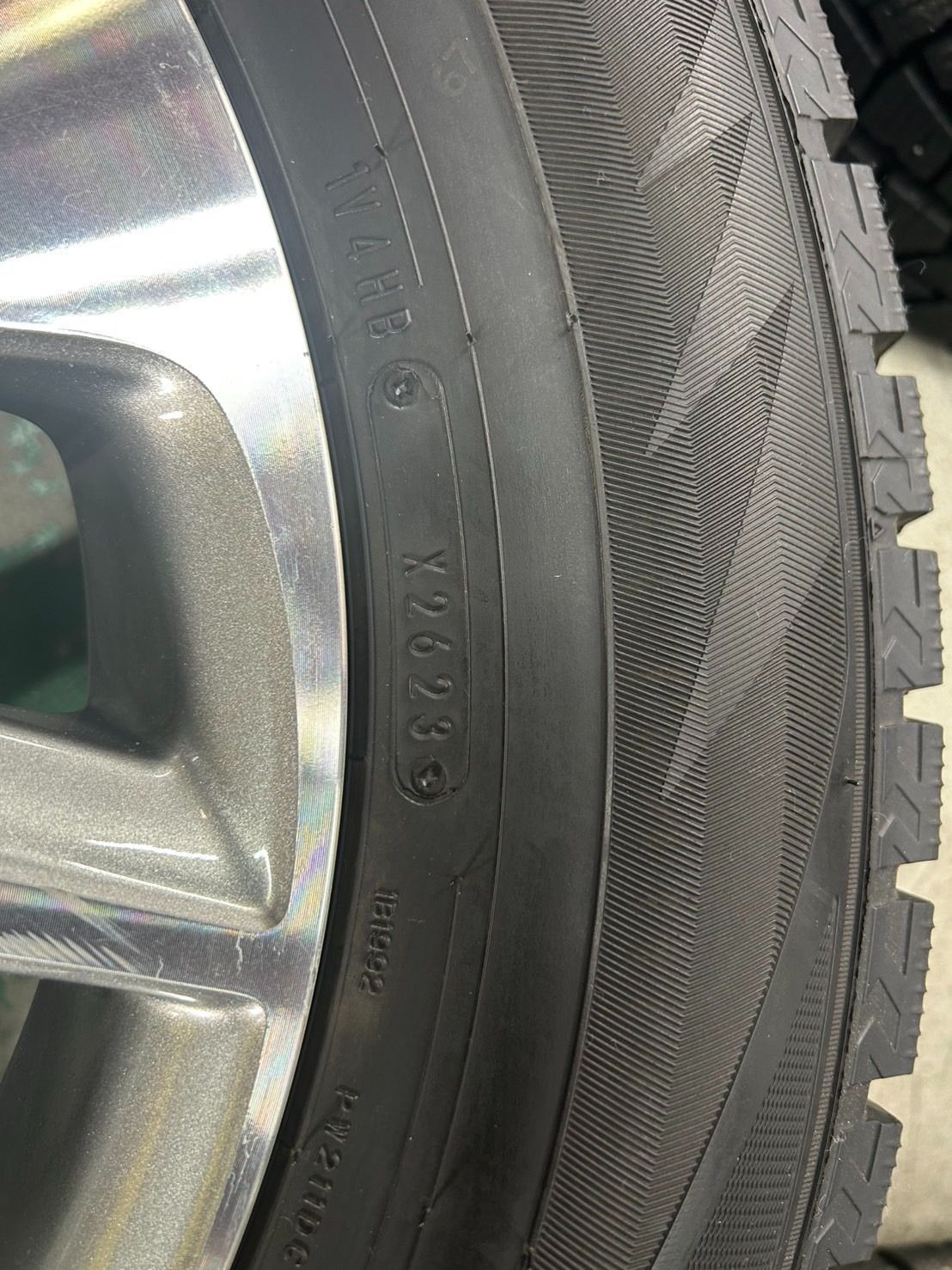 残溝8.7mm 4本セット