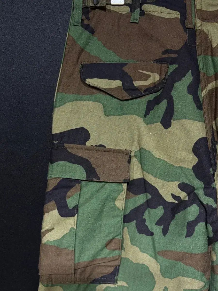 スラックス パンツ