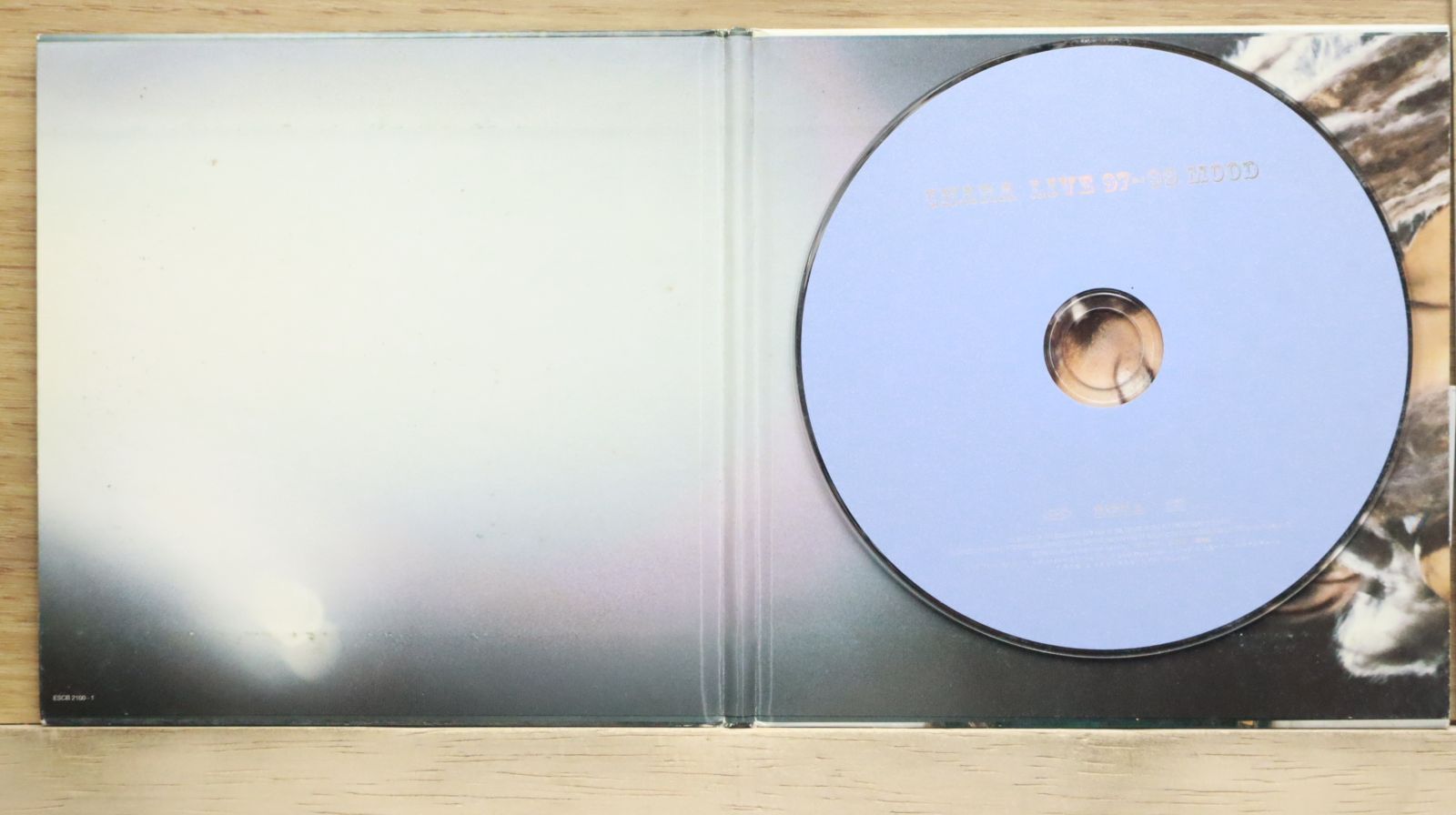国内盤CD☆チャラ/Chara□ live 97-99 mood 【ESCB2100