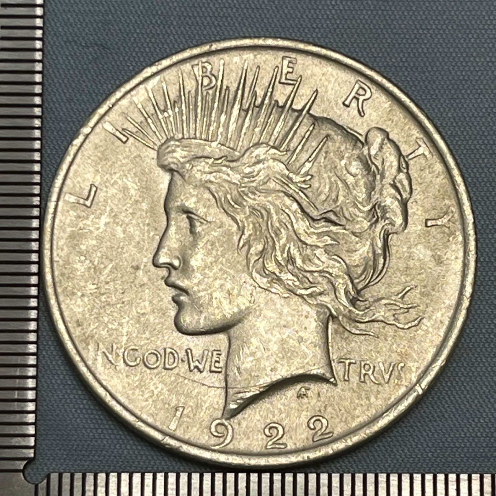 銀貨】1922年 アメリカ ピースダラー 1ドル銀貨 281 - メルカリ