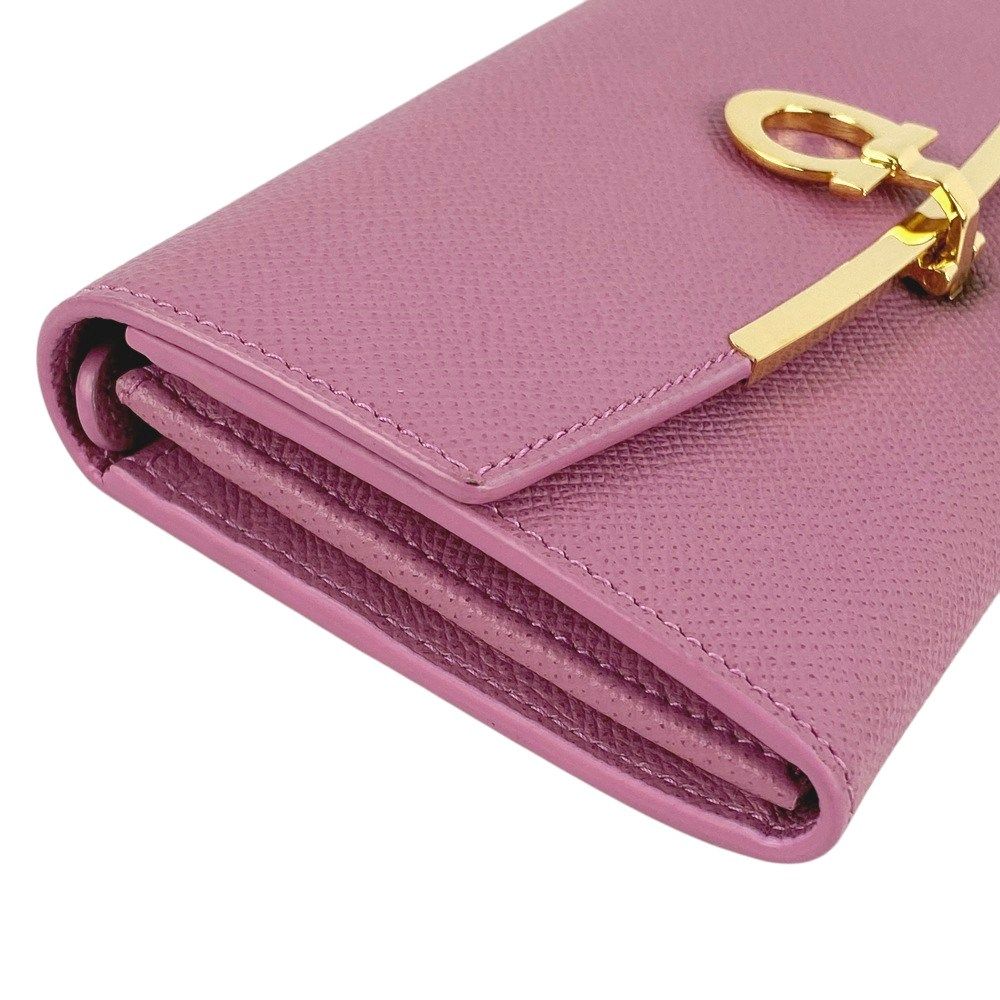 【即日配送】フェラガモ　ピンク 長財布 ゴールドロゴ □新同□ フェラガモ ガンチーニ 長財布 ウォレット GP レザー ピンク