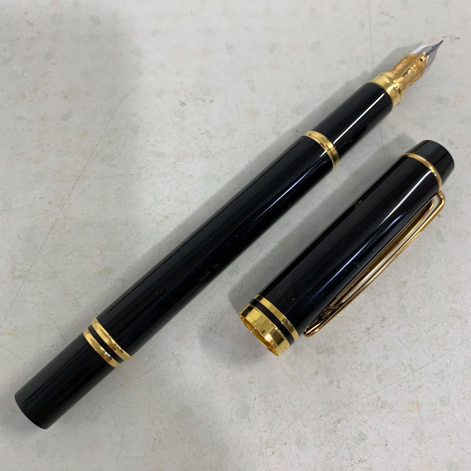 WATERMAN 18K 750 万年筆　【おまけ】モンブラン万年筆 ウォーターマン：万年筆、18K 750 ・セーラー：万年筆、14K 2