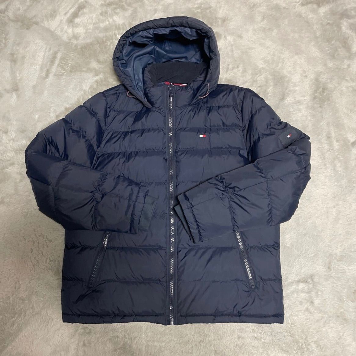 TOMMY HILFIGER トミーヒルフィガー ダウンジャケット アウター 