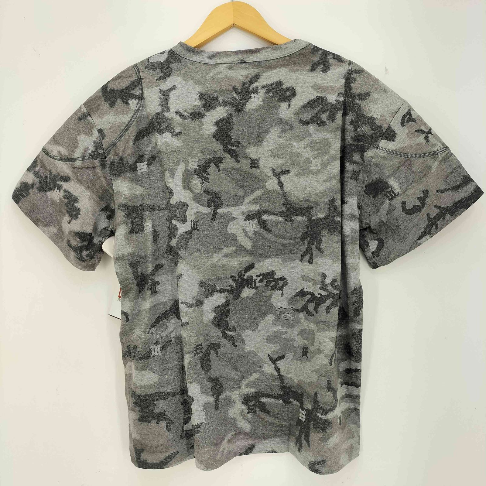 ユーズドフルギ USED古着 MISBHV VENICE POWER SHOULDER T-SHIRT