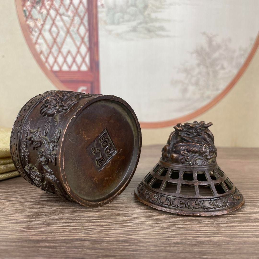 浮彫り竜騰盛世香炉 香道具 銅製品装飾品 工芸品 置物 - メルカリ