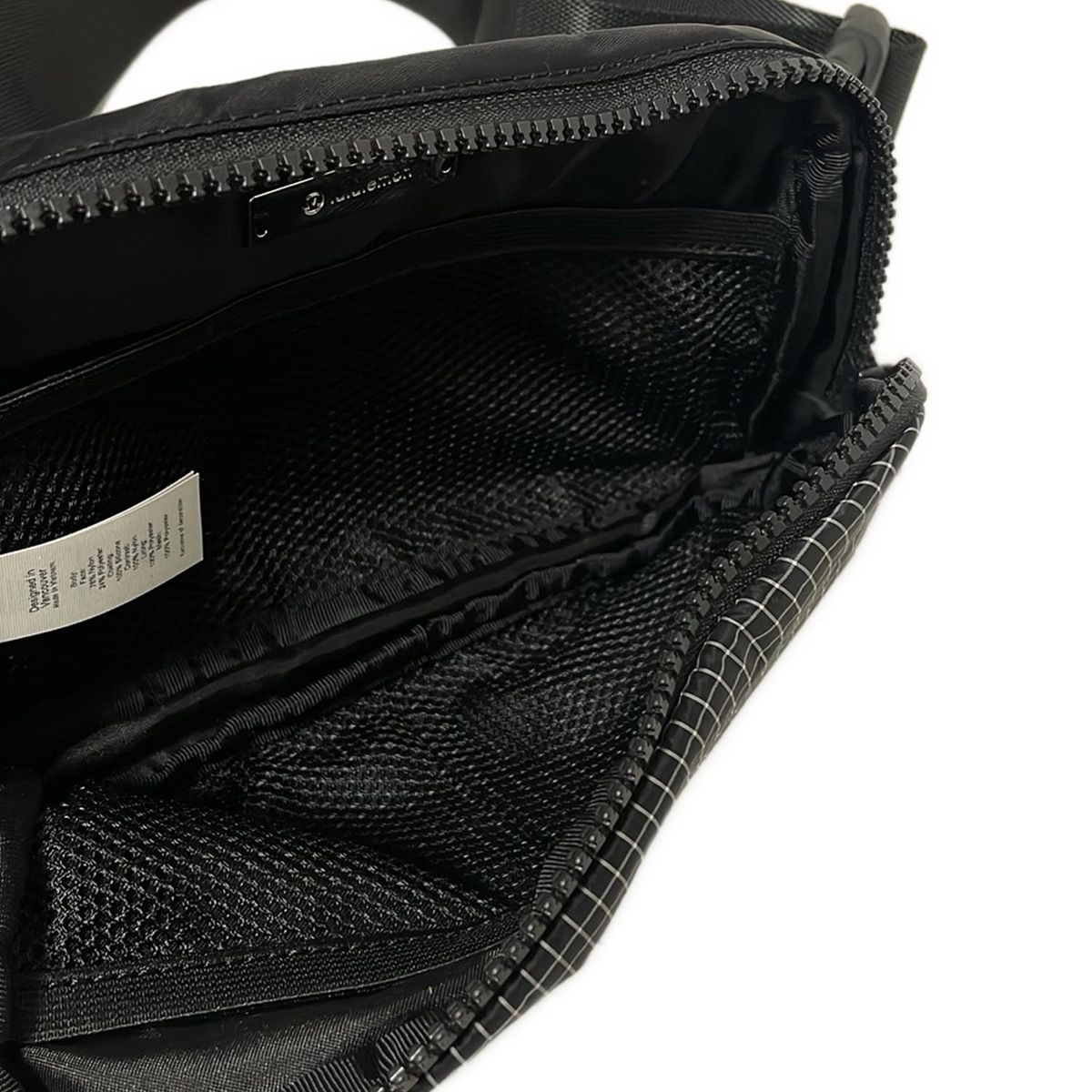 ウエストポーチ