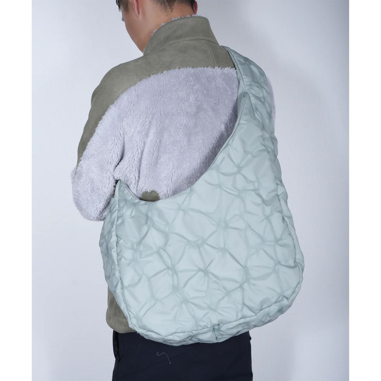 ryaw All Leaf vein BAG ショルダーバッグICE GRAY ryaw | ALL LEAF VEIN BAG (ICE GRAY) ショルダーバッグ クロスボディ