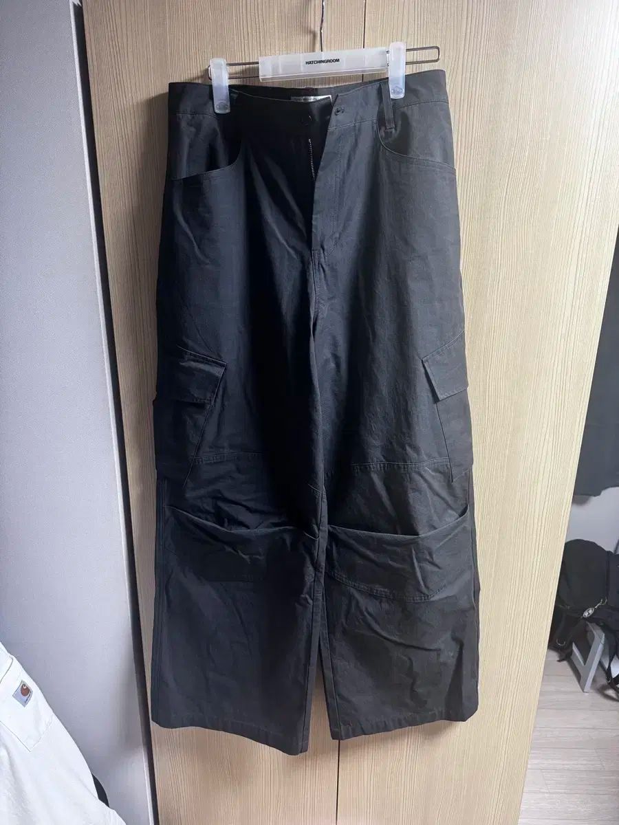 2 DIVE IN ベーレン カーゴパンツ v2 チャコール