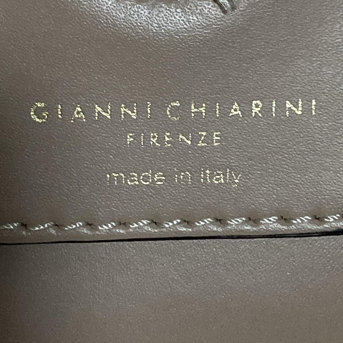 土日限定価格❤GIANNI　CHIARINI トートバッグ ベージュ❤付属品あり GIANNICHIARINI(ジャンニキャリーニ/ジャンニキアリーニ) トート