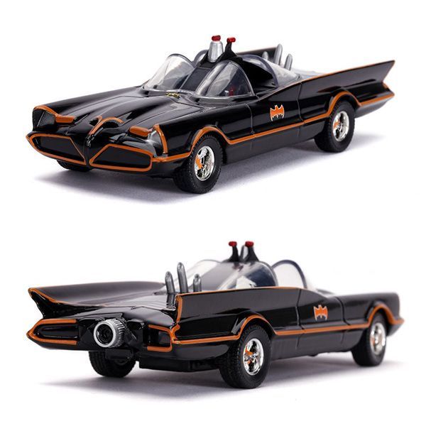 1:32 1966 CLASSIC TV Series BATMOBILE w/BATMAN【バットモービル