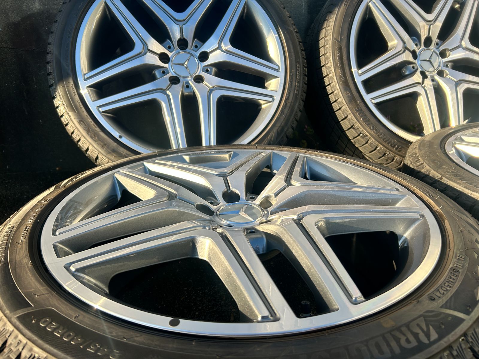 メルセデスAMG GLA 純正 20in 8.5J +51.5 PCD112 245/40R20 GLA ベンツ