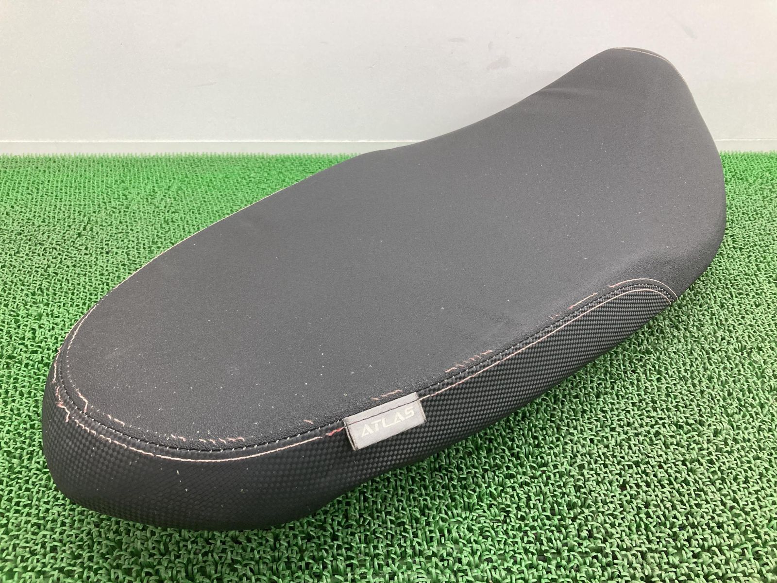 【美品】マジェスティs 純正シート　SG28J マジェスティS シート ヤマハ 純正 中古 バイク 部品 SG28J