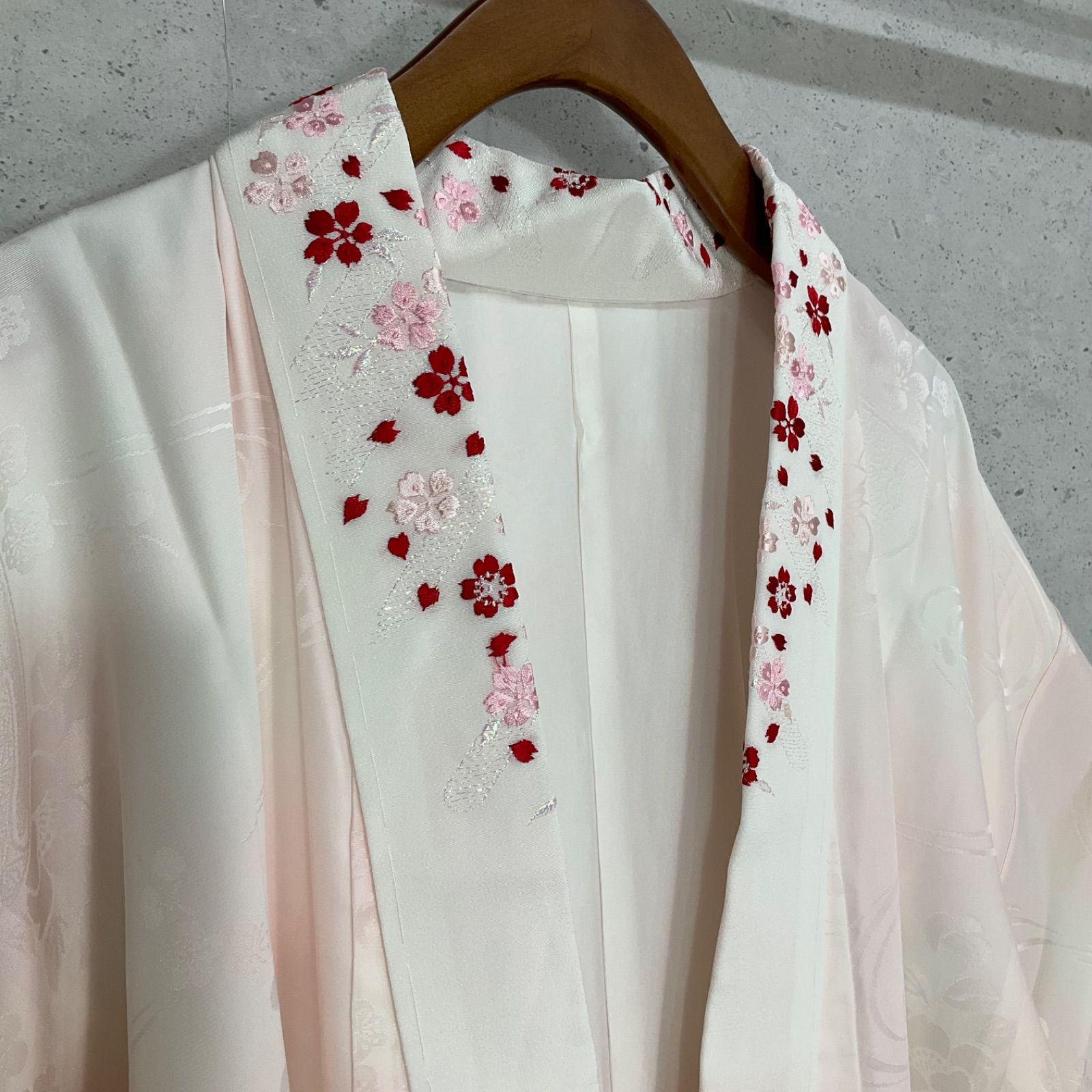 振袖用　長襦袢　単衣　刺繍衿　無双袖　正絹 美品未着用 正絹 単衣 やまと誂製 桜 袖無双 半衿 長襦袢 着物