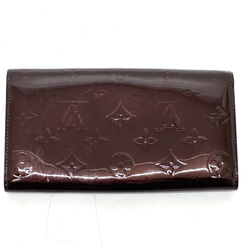VUITTON